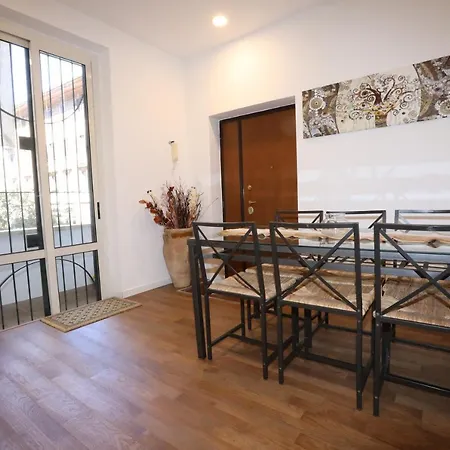 Unique Luxury And Rome