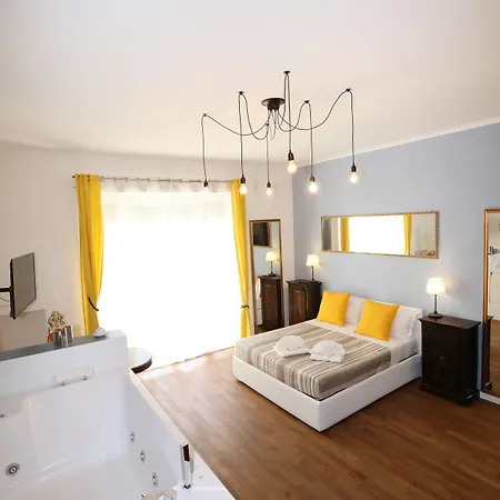 Unique Luxury And * روما
