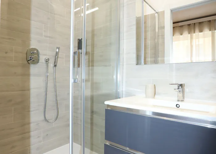 Unique Luxury And Roma