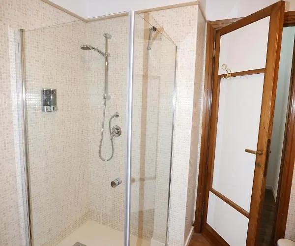 Unique Luxury And * Roma